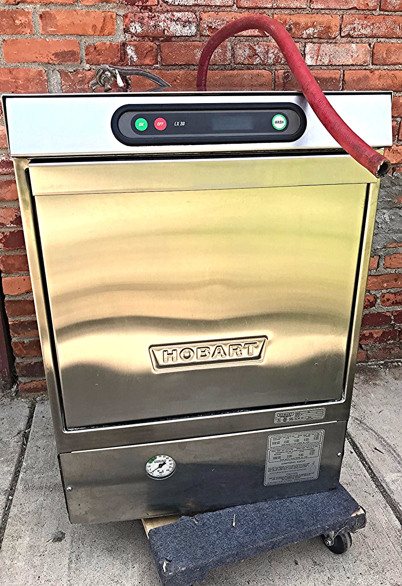 HOBART LX30H COMMERCIAL DISHWASHER WORKS PERFECT FREE COMMERCIAL SHIPPING