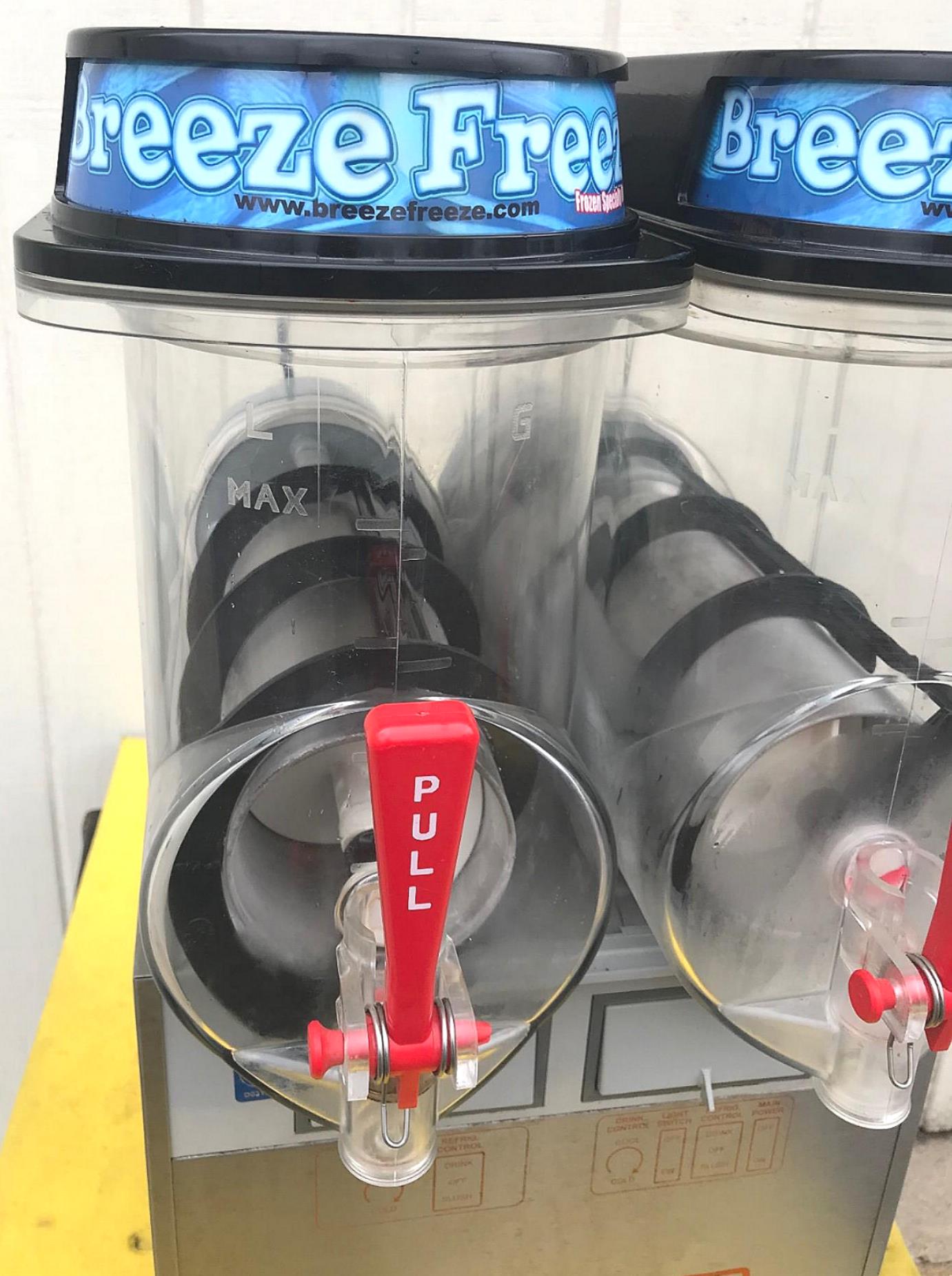 CECILWARE UGOLINI NHT2UL SLUSH FROZEN MARGARITA DRINK MACHIN WATCHVIDEO FREESHIP