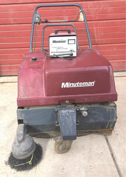 MINUTEMAN KLEEN SWEEP 35W SCRUBBER NEW BATTERIES POWER CHARGER WARRANT FREE SHIP