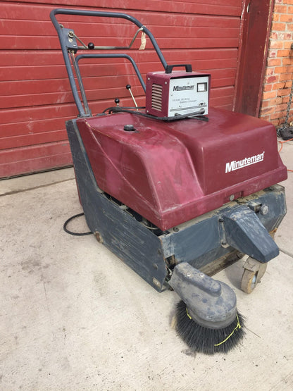 MINUTEMAN KLEEN SWEEP 35W SCRUBBER NEW BATTERIES POWER CHARGER WARRANT FREE SHIP