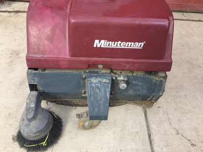MINUTEMAN KLEEN SWEEP 35W SCRUBBER NEW BATTERIES POWER CHARGER WARRANT FREE SHIP