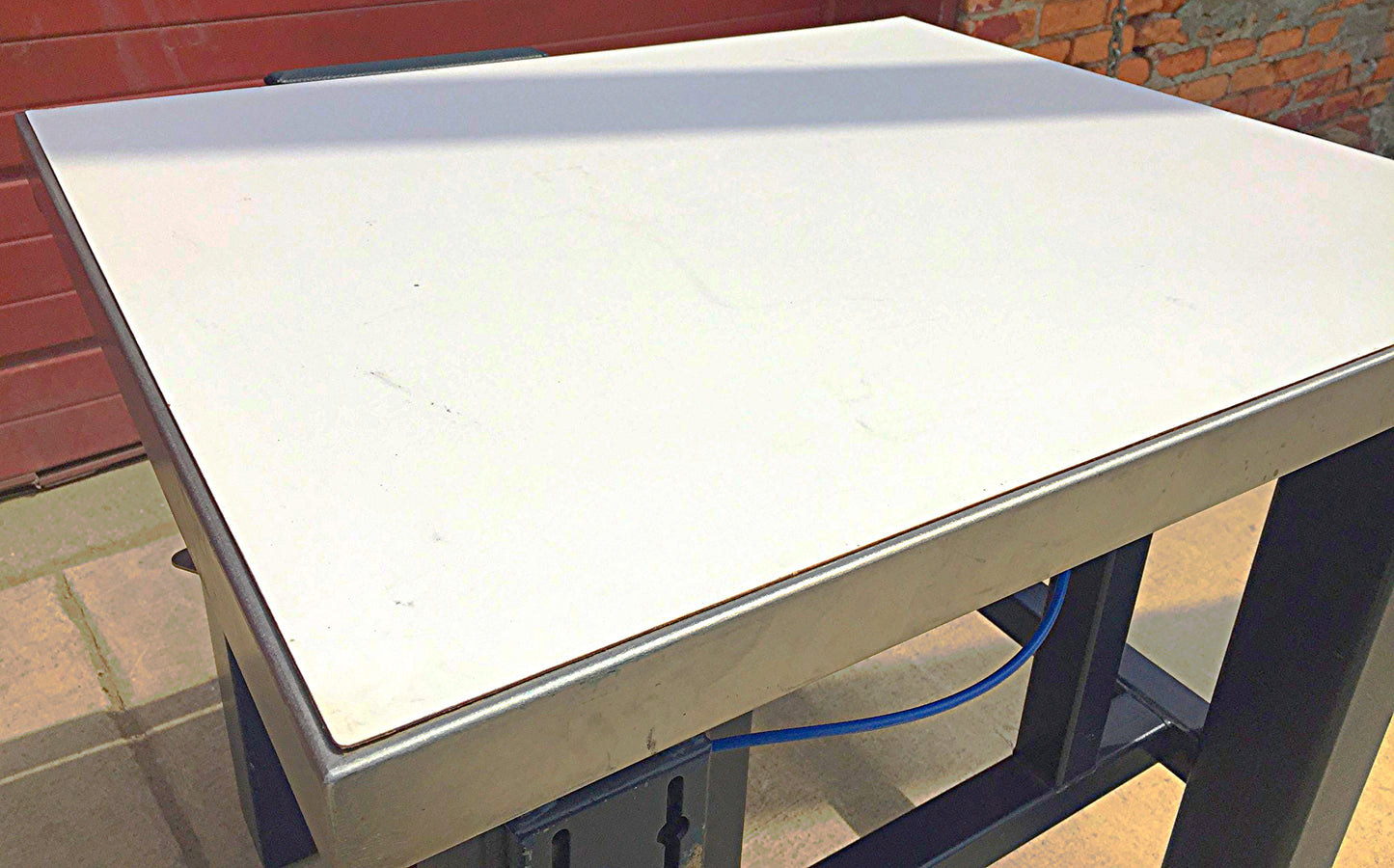 TMC MICRO-G 63532 OPTICAL ANTI VIBRATION ISOLATION LAB MICROSCOPY TABLE FREESHIP