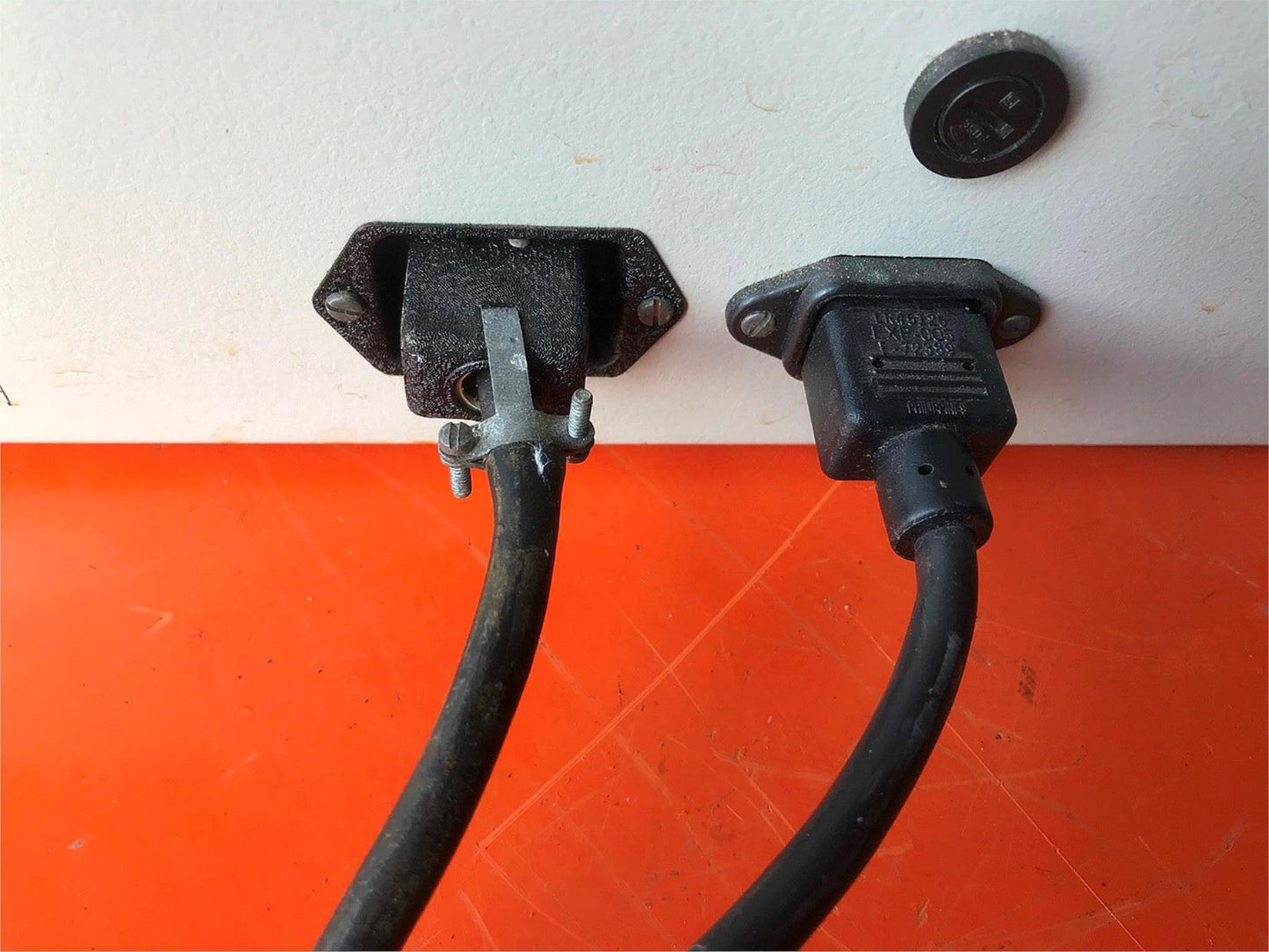 FISHER SONIC DISMEMBRATOR MODEL 300 SONIFIER & 1 PROBE 100% TESTED FREE SHIP