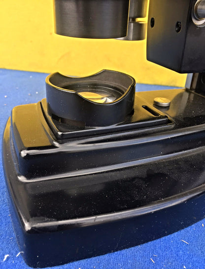 BAUSCH & LOMB MICROSCOPE FREE SHIP