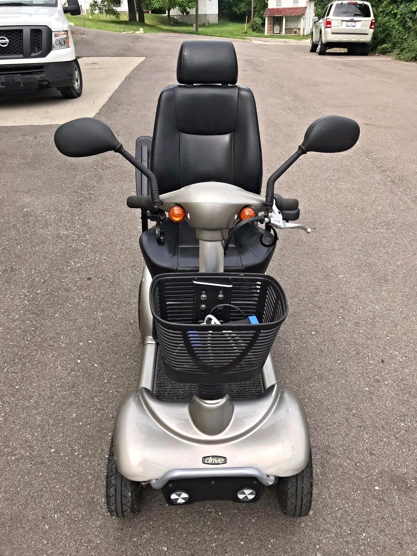 4Wheel ACTIVE CARE MOBILITY SCOOTER PROWLER 3410 Power Supply Manual WATCH VIDEO