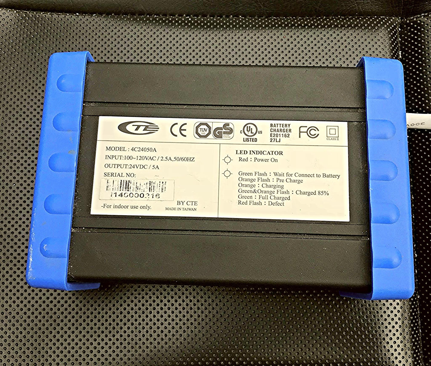 4Wheel ACTIVE CARE MOBILITY SCOOTER PROWLER 3410 Power Supply Manual WATCH VIDEO