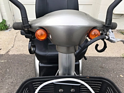 4Wheel ACTIVE CARE MOBILITY SCOOTER PROWLER 3410 Power Supply Manual WATCH VIDEO