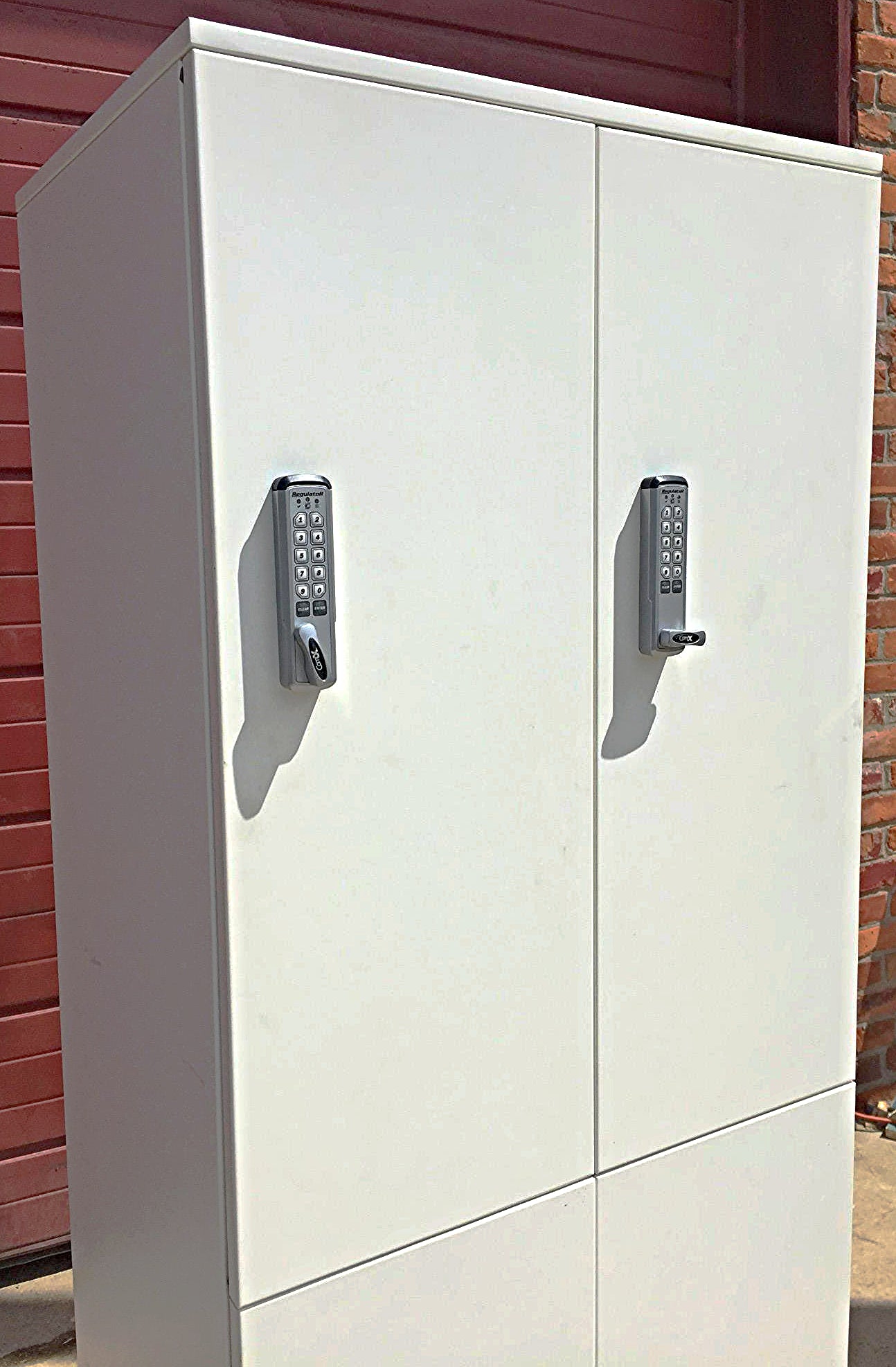 KNOLL KEYLESS STORAGE LOCKER CLOSET OFFICE FURNITURE LAMINATE TOWER FREE SHIP