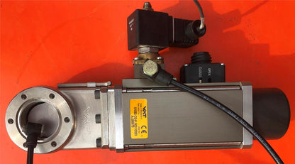 VAT 01032-CE41-0001/0053 1 1/2" PNEUMATIC ACTUATED MINI UHV GATE VALVE FREE SHIP