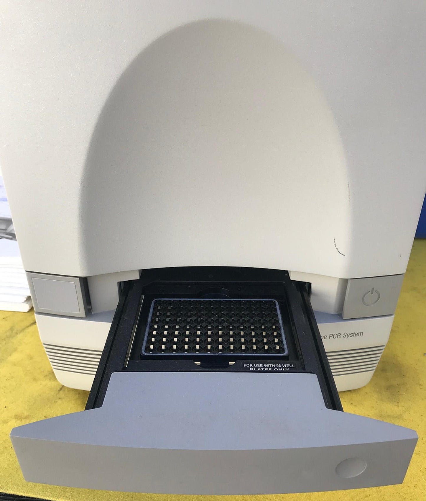 APPLIED BIOSYSTEMS 7300 Real-Time PCR System DVD & MANUAL WATCH VIDEO *WARRANTY*