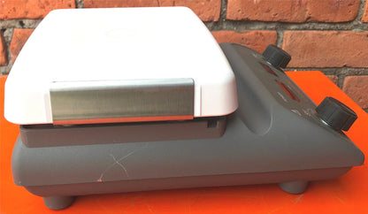 CORNING DIGITAL PC-420D HOTPLATE & MAGNETIC STIRRER 5”x7” 120VAC WATCH VIDEO