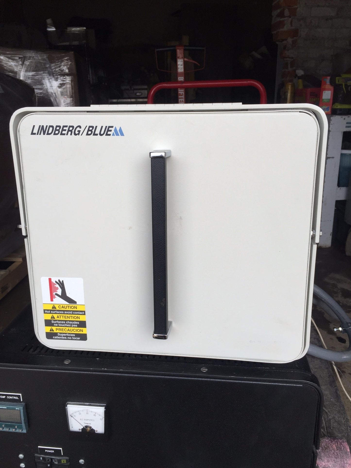 LINDBERG Blue M ™ 1700°C BOX FURNACE WITH CONTROLLER!! Costs over US$ 15.000 New