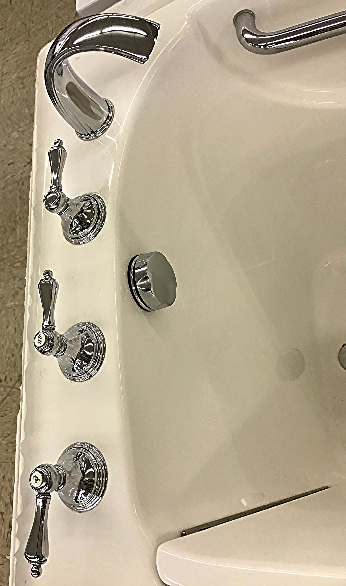 BATHROOM HEALTH THERAPY SPA DIGNITY SOAKING WALK IN HYDRO TUB BATH FREE SHIP