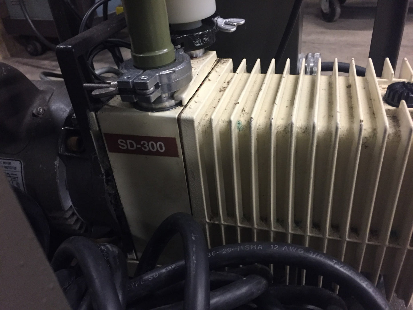 VARIAN VHS-4 DIFFUSION PUMP BFA CRYOSTAT VACUUM IONIZATION 843 SD-300 COLD TRAP