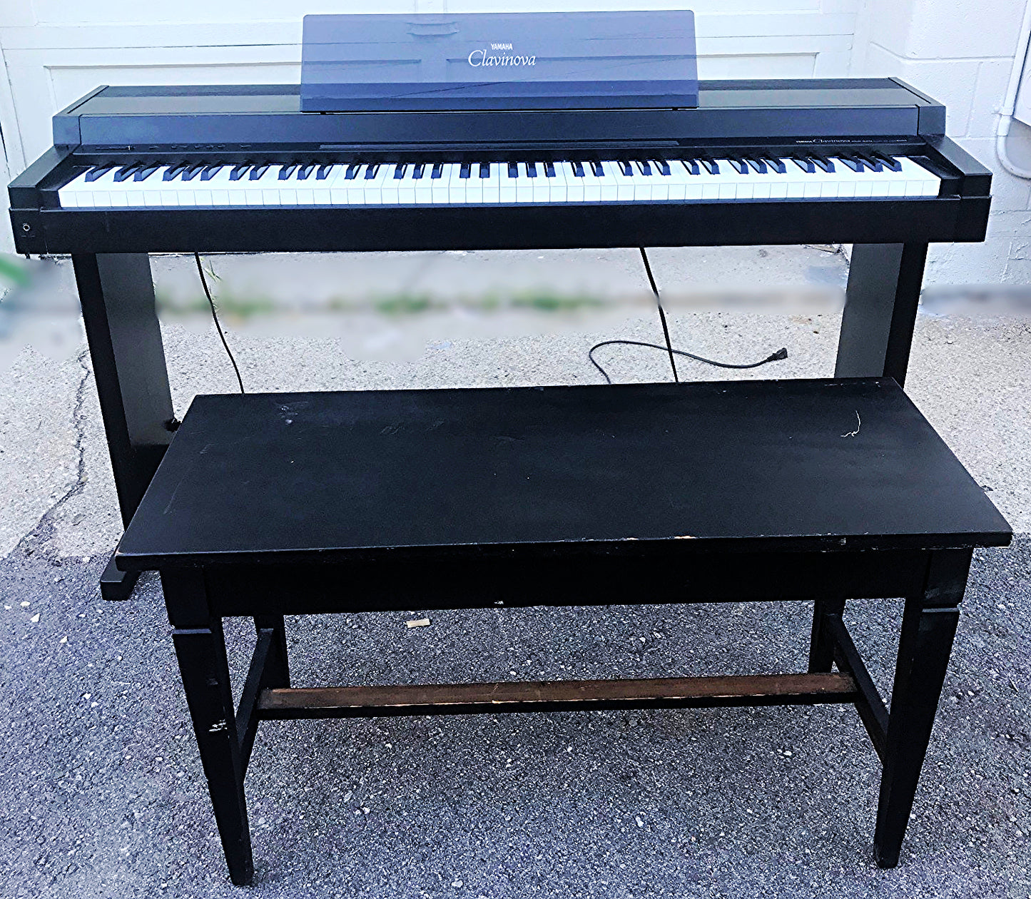YAMAHA CLAVINOVA CLP-300 DIGITAL PIANO & BENCH WATCH VIDEO FREE SHIP