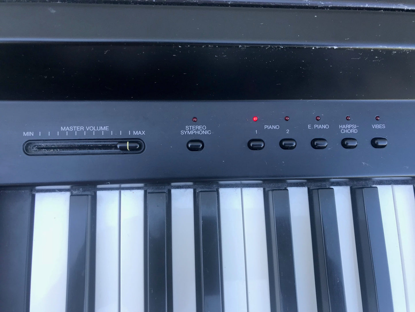 YAMAHA CLAVINOVA CLP-300 DIGITAL PIANO & BENCH WATCH VIDEO FREE SHIP
