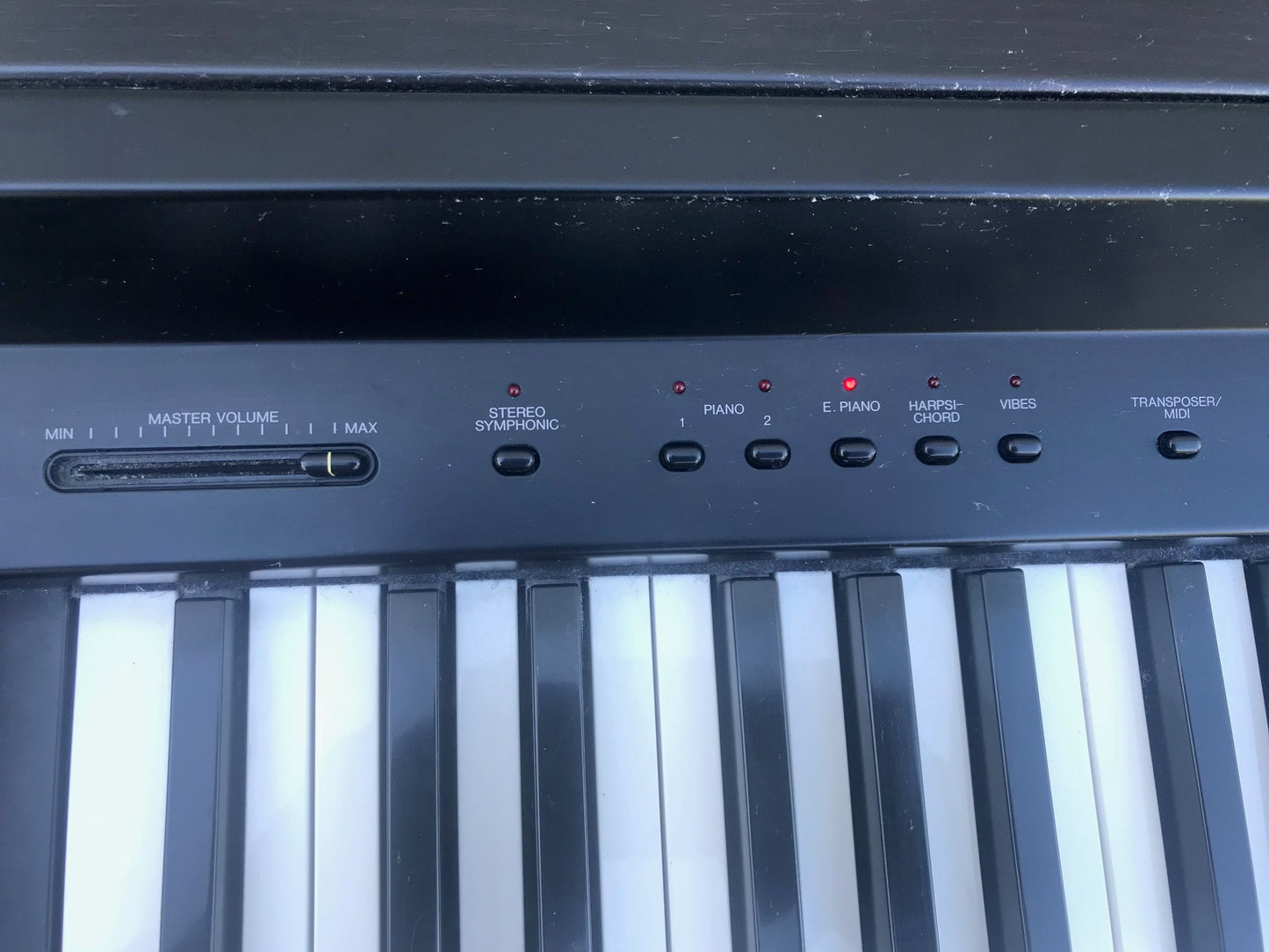 YAMAHA CLAVINOVA CLP-300 DIGITAL PIANO & BENCH WATCH VIDEO FREE SHIP