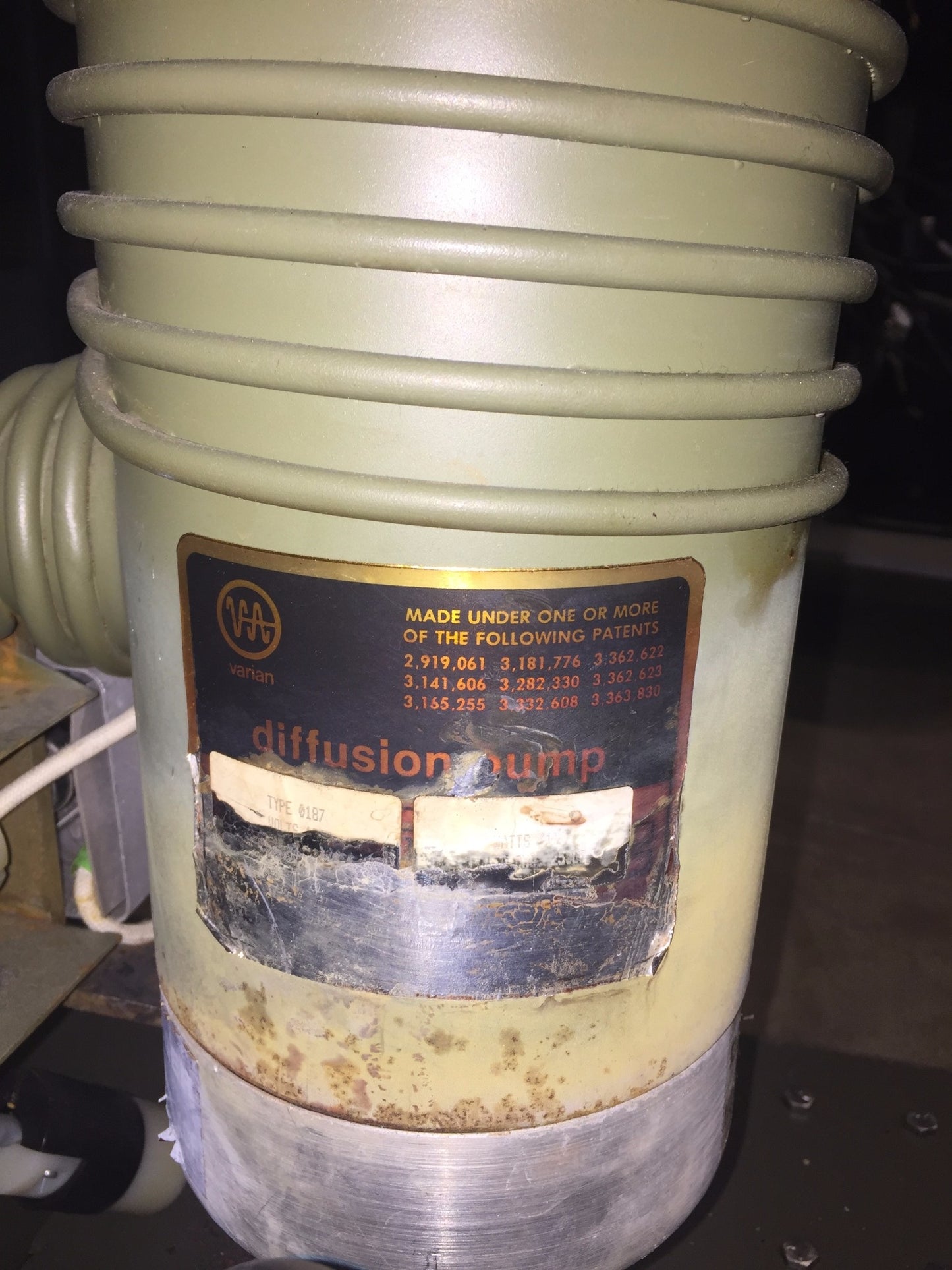 VARIAN VHS-4 DIFFUSION PUMP BFA CRYOSTAT VACUUM IONIZATION 843 SD-300 COLD TRAP