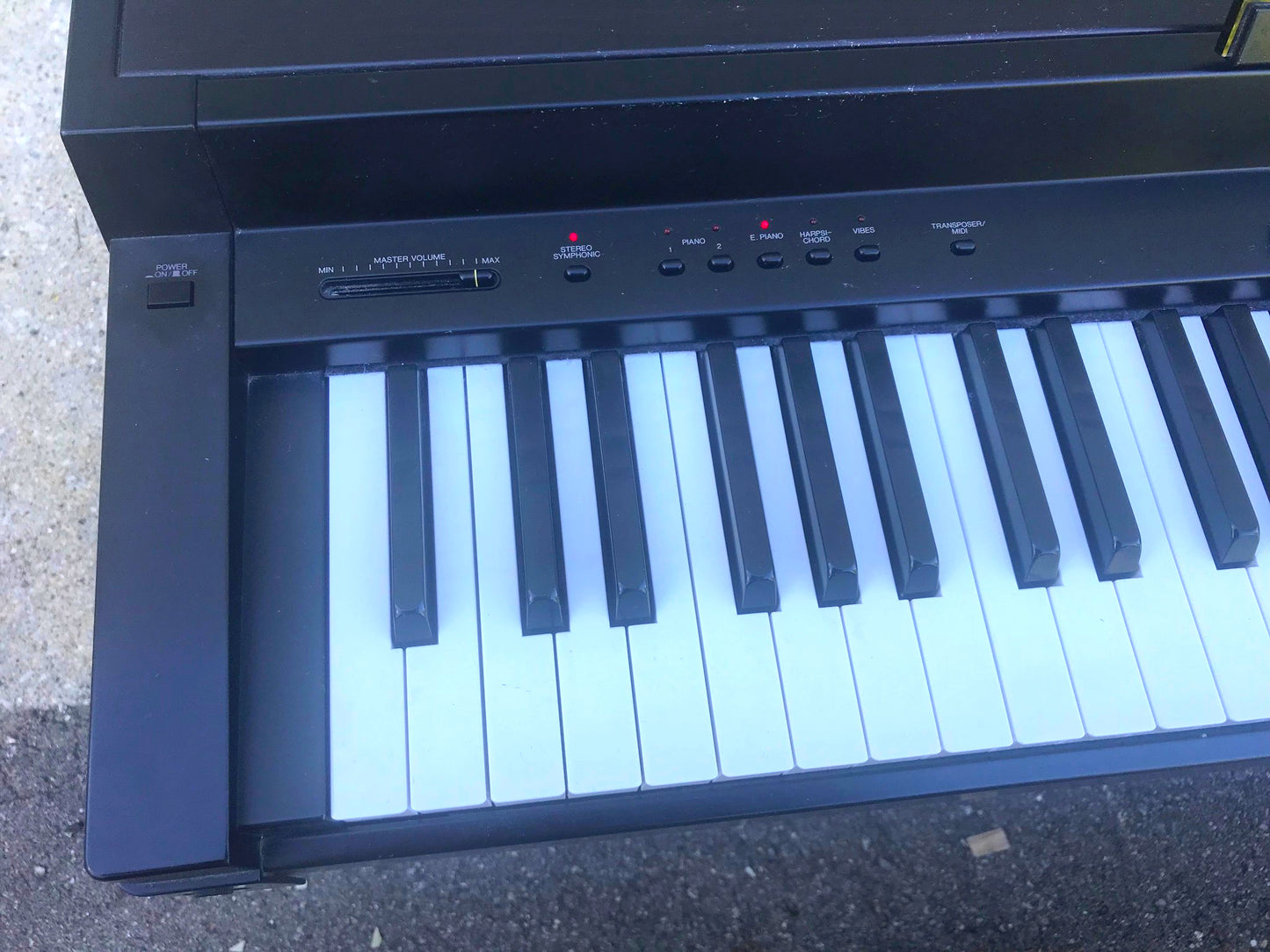 YAMAHA CLAVINOVA CLP-300 DIGITAL PIANO & BENCH WATCH VIDEO FREE SHIP