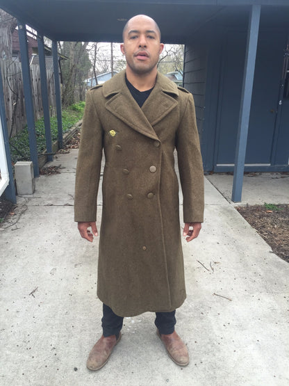 WW II US OVERCOAT