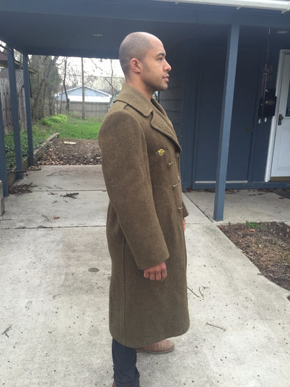 WW II US OVERCOAT