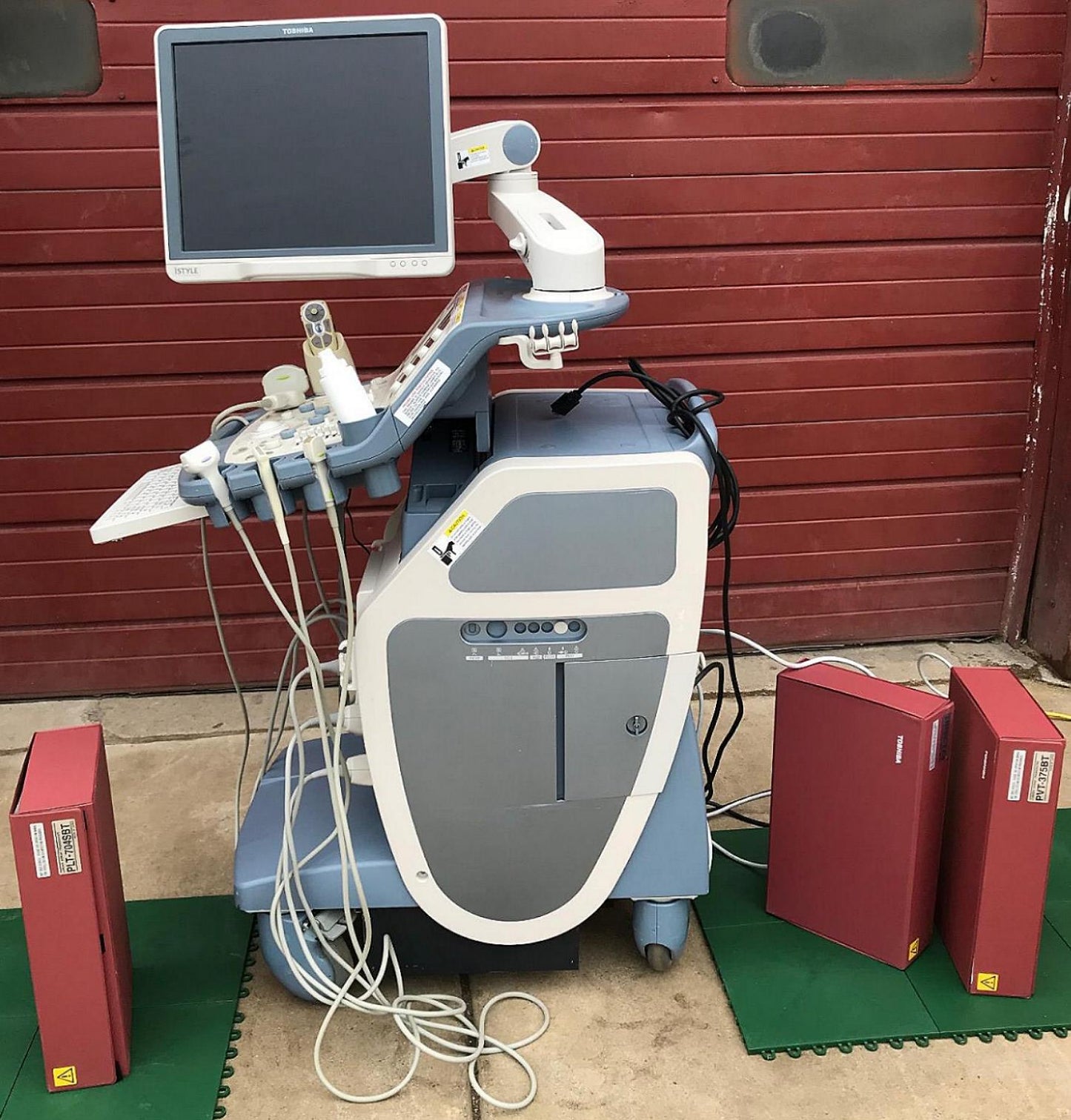 TOSHIBA XARIO XG ULTRASOUND BIOPSY ADAPTOR UAGV-027A UIIA-66IA PROBES WATCHVIDEO