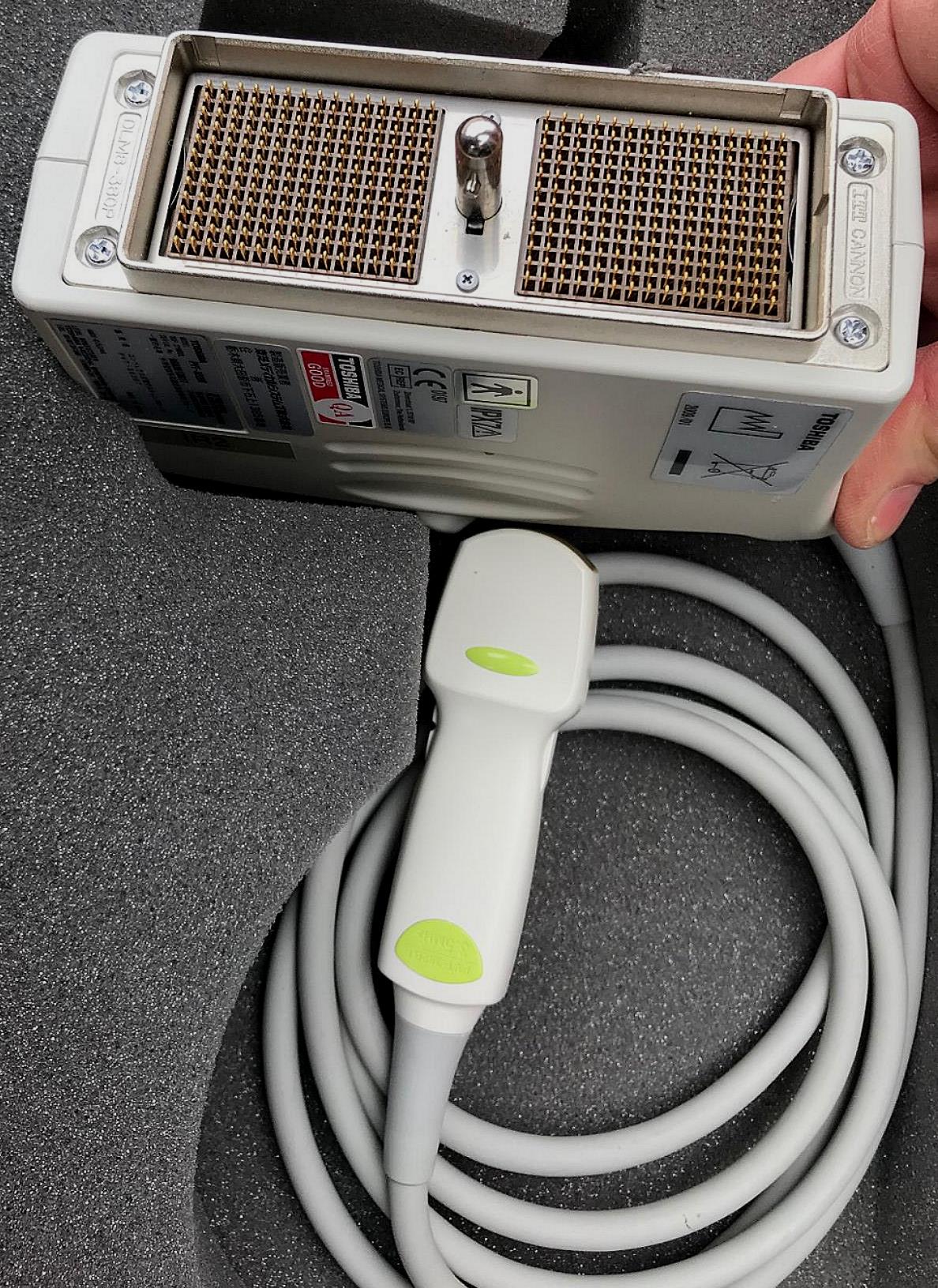 TOSHIBA XARIO XG ULTRASOUND BIOPSY ADAPTOR UAGV-027A UIIA-66IA PROBES WATCHVIDEO