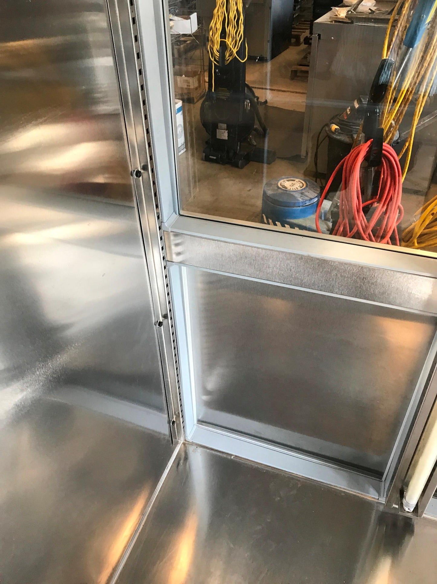 DELFIELD 3 TIER GLASS SPLIT DOOR PASS THROUGH REACH IN REFRIGERATOR FREESHIP