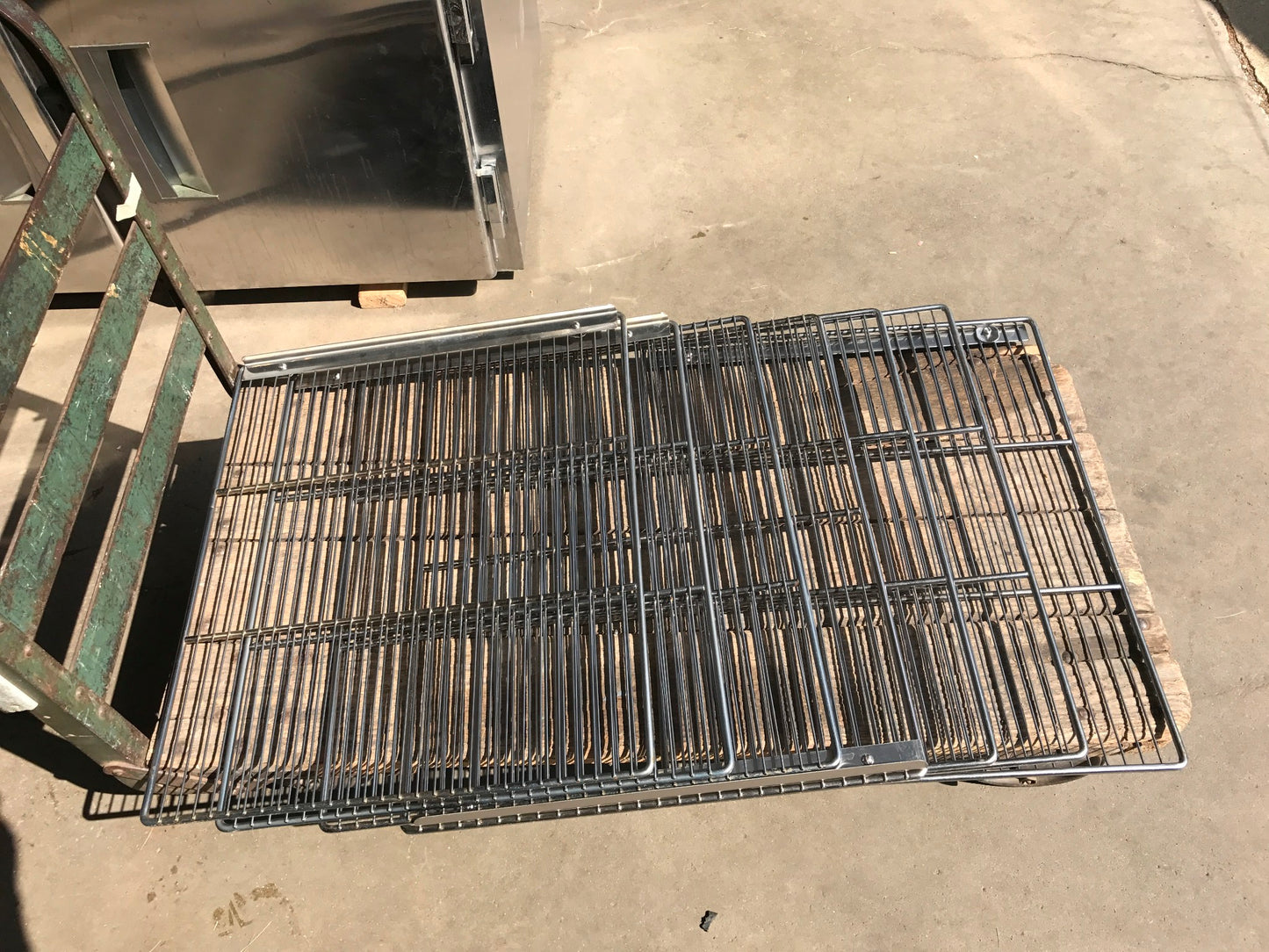 DELFIELD 3 TIER GLASS SPLIT DOOR PASS THROUGH REACH IN REFRIGERATOR FREESHIP