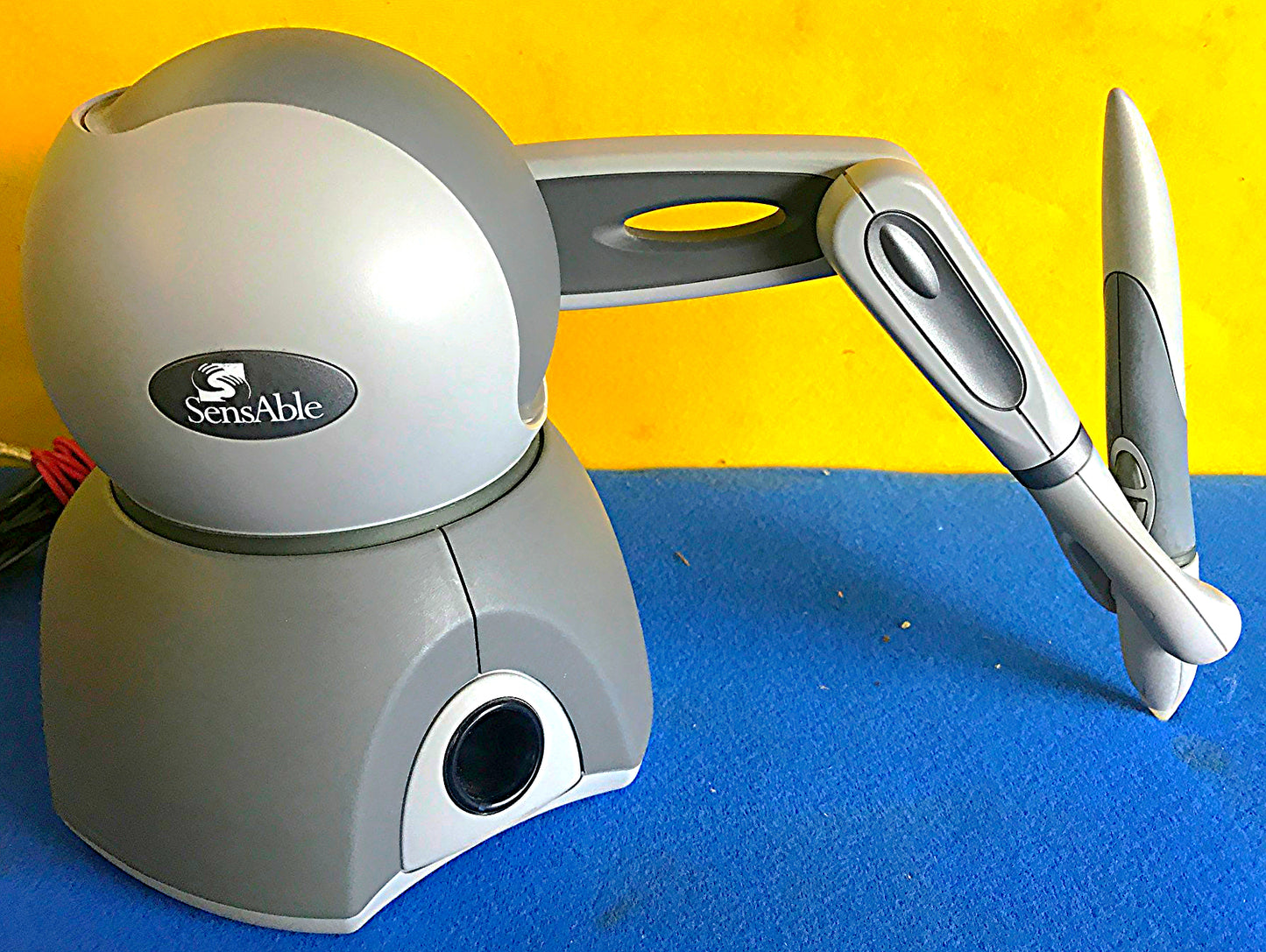 GEOMAGIC TOUCH HAPTIC DEVICE SENSABLE PHANTOM OMNI BASIC 3D ROBOTIC FREE SHIP