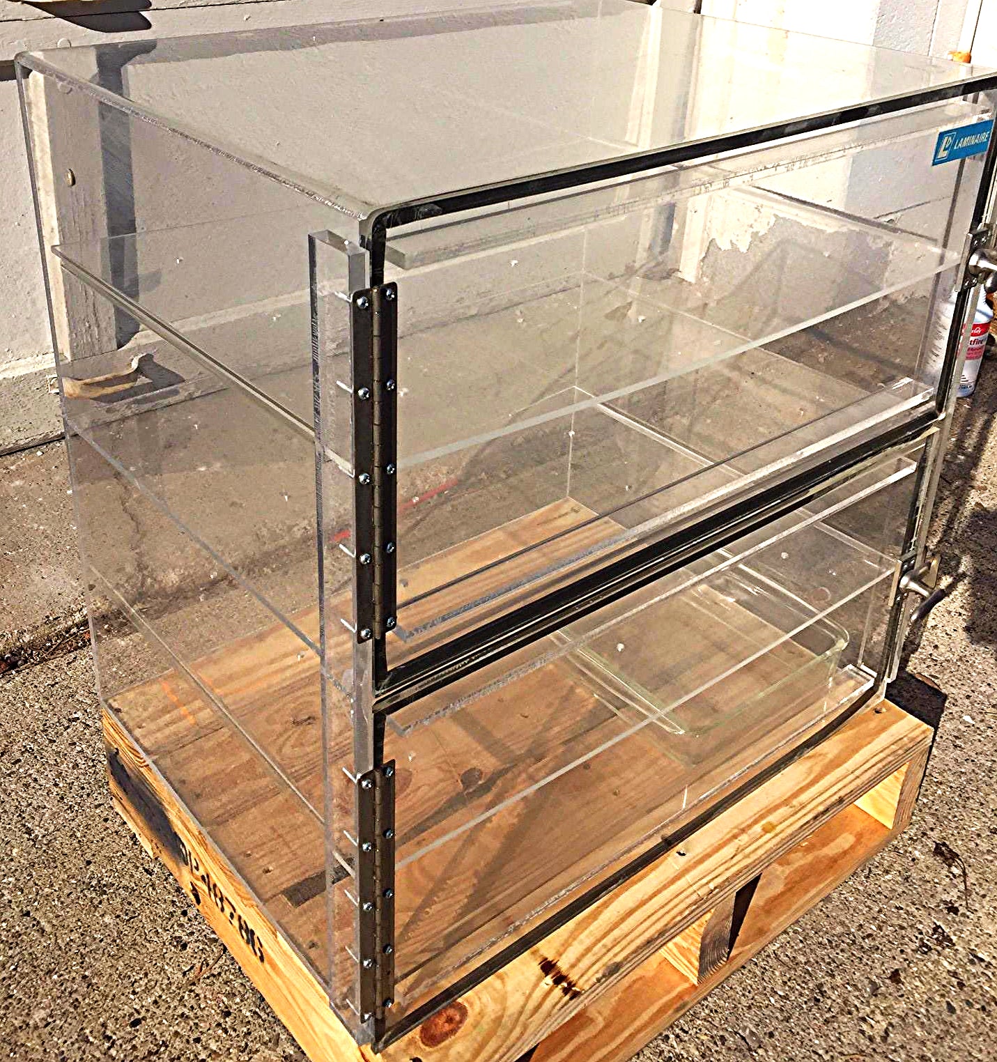 LAMINAIRE DESICCATOR CABINET 48" high x 24"wide x 17"deep Great Condit FREE SHIP