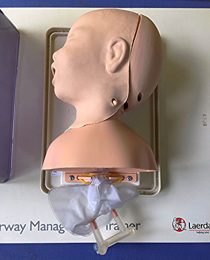 EXCELLENT LAERDAL MANIKIN Airway Management Trainer with Tray & Cover FREE SHIP