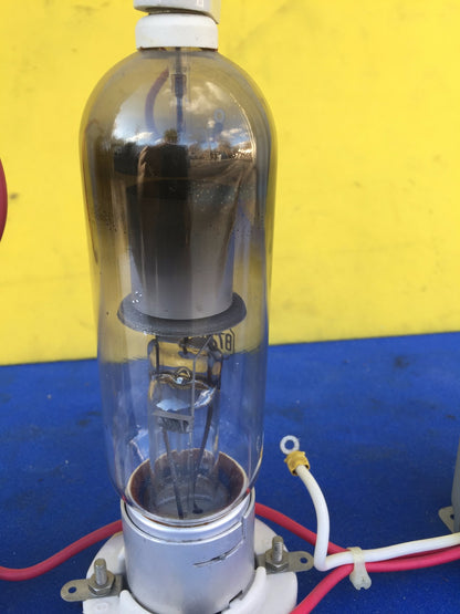 2 MILITARY RCA 872A VAPOR TYPE ELECTRON RADIOTRON VACUUM TUBES & PIN TUBE SOCKET