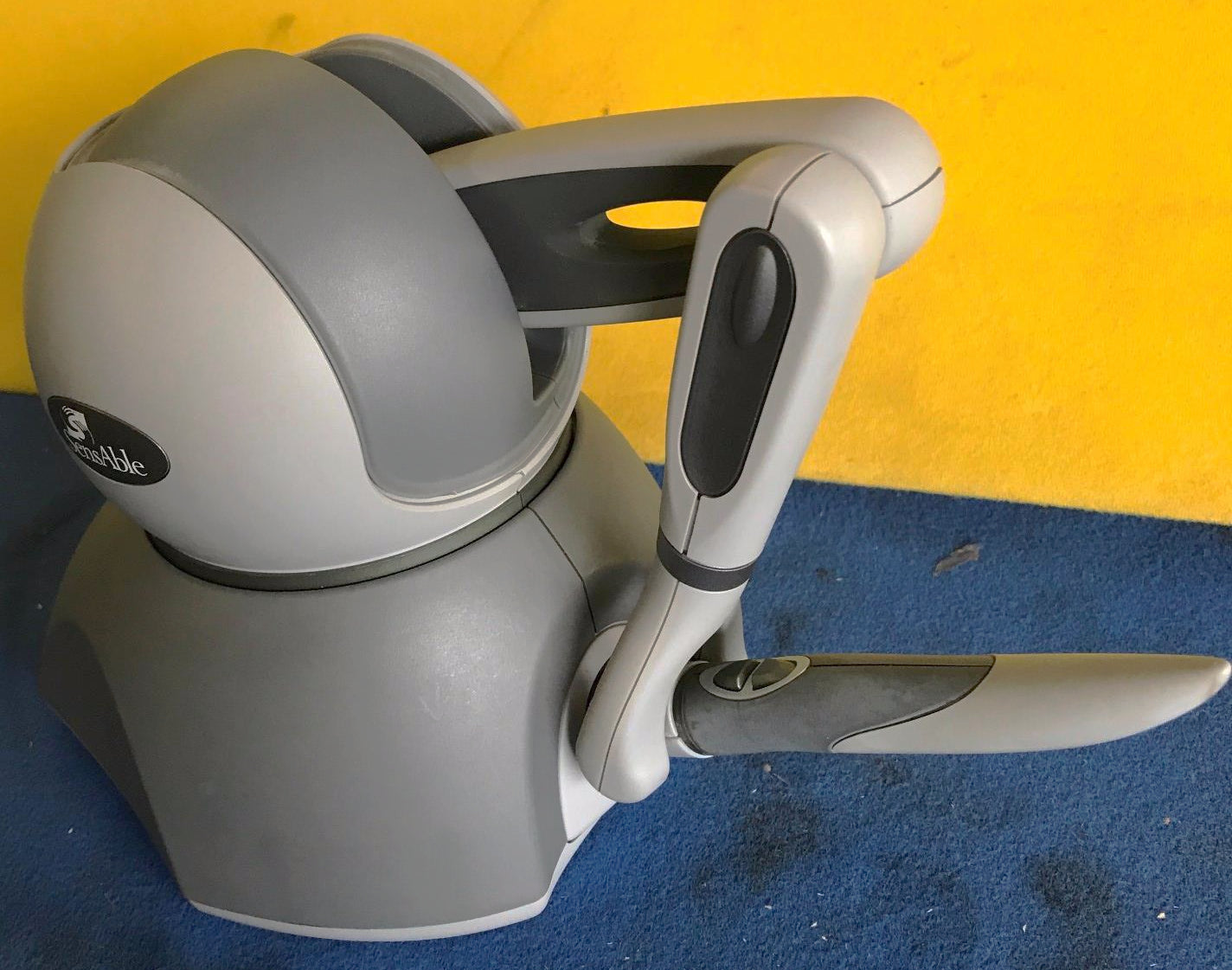 GEOMAGIC TOUCH HAPTIC DEVICE SENSABLE PHANTOM OMNI BASIC 3D ROBOTIC FREE SHIP