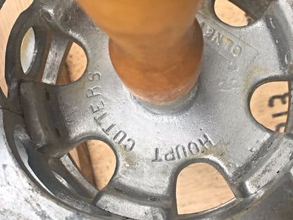 3" HOUPT OLNEY REVOLVING METAL DOUGHNUT COOKIE CUTTER ROLLER ONE ROLL FREE SHIP