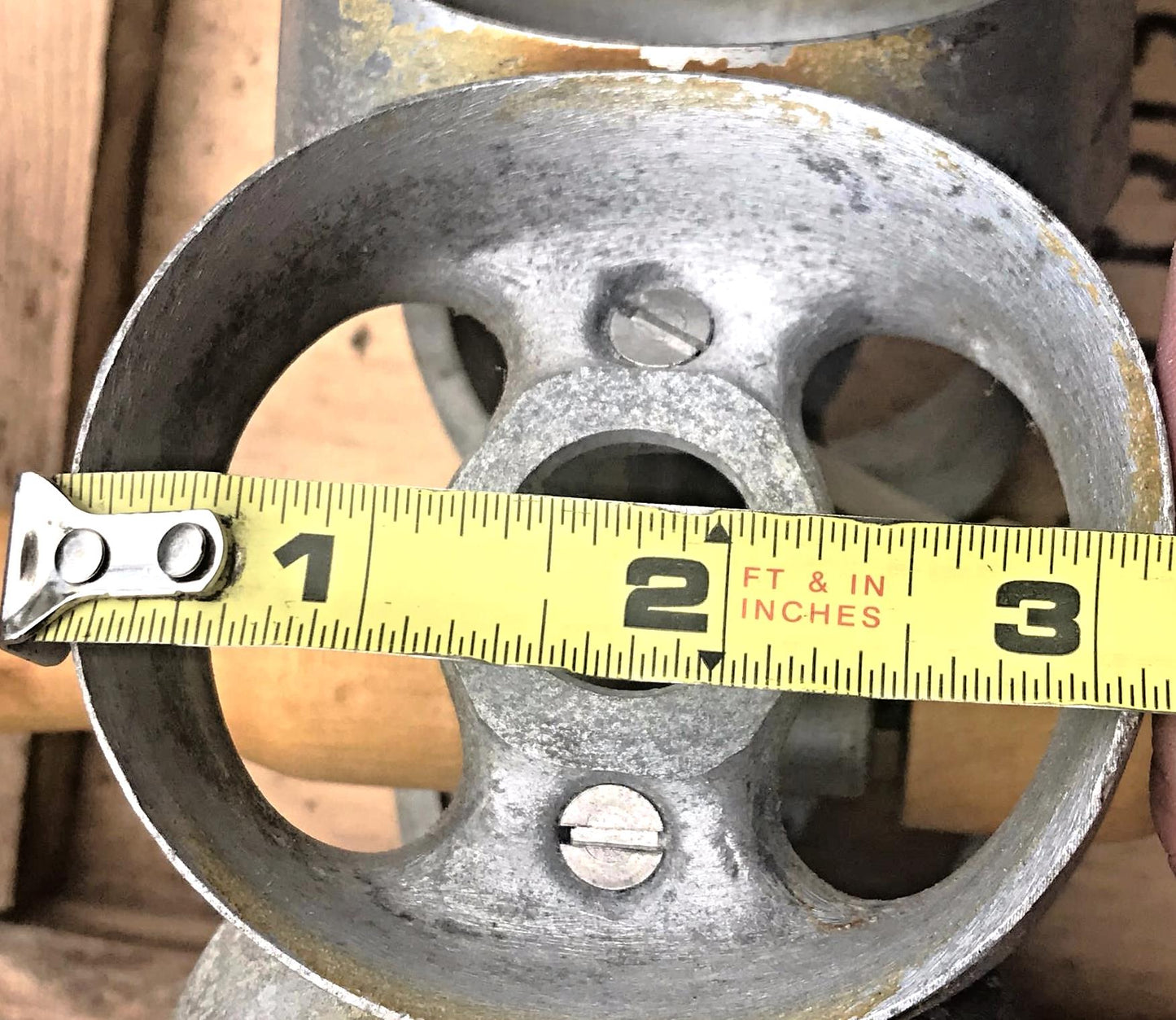 3" HOUPT OLNEY REVOLVING METAL DOUGHNUT COOKIE CUTTER ROLLER ONE ROLL FREE SHIP