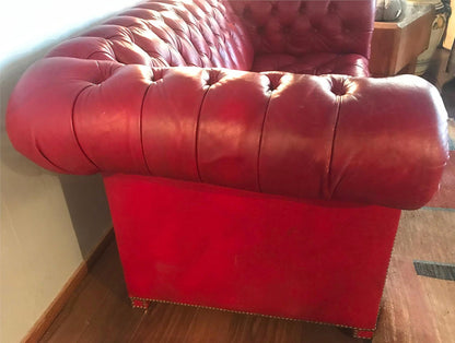 WONDERFUL CLASSIC CHESTERFIELD RED TUFTED LEATHER SOFA NO RIPS NO TEARS FREESHIP