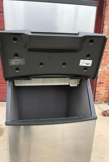 MANITOWOC QY0604A 690lbs/Day HALF DICE AIR COOLED ICE MAKER & S570 BIN FREE SHIP