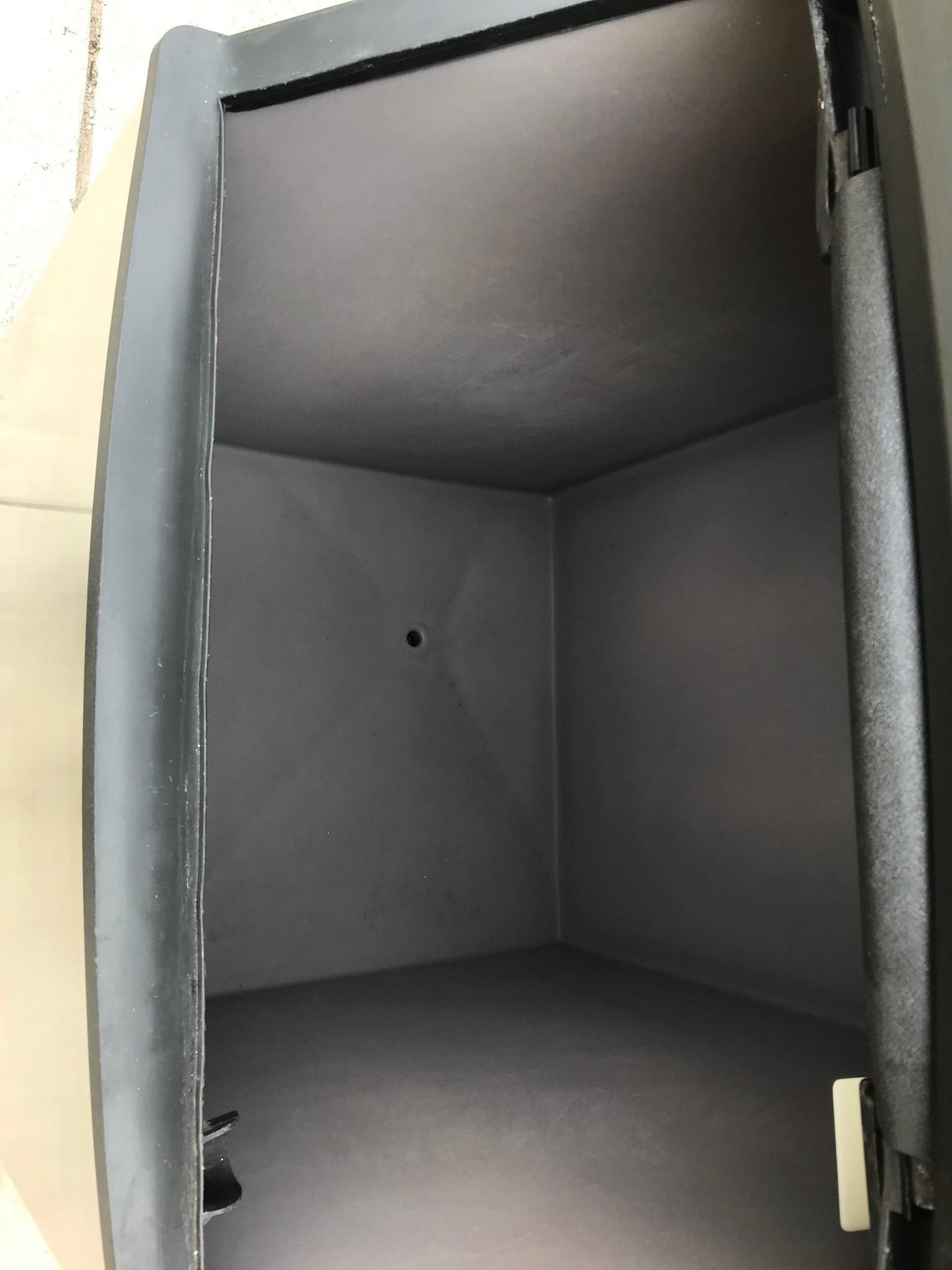 MANITOWOC QY0604A 690lbs/Day HALF DICE AIR COOLED ICE MAKER & S570 BIN FREE SHIP