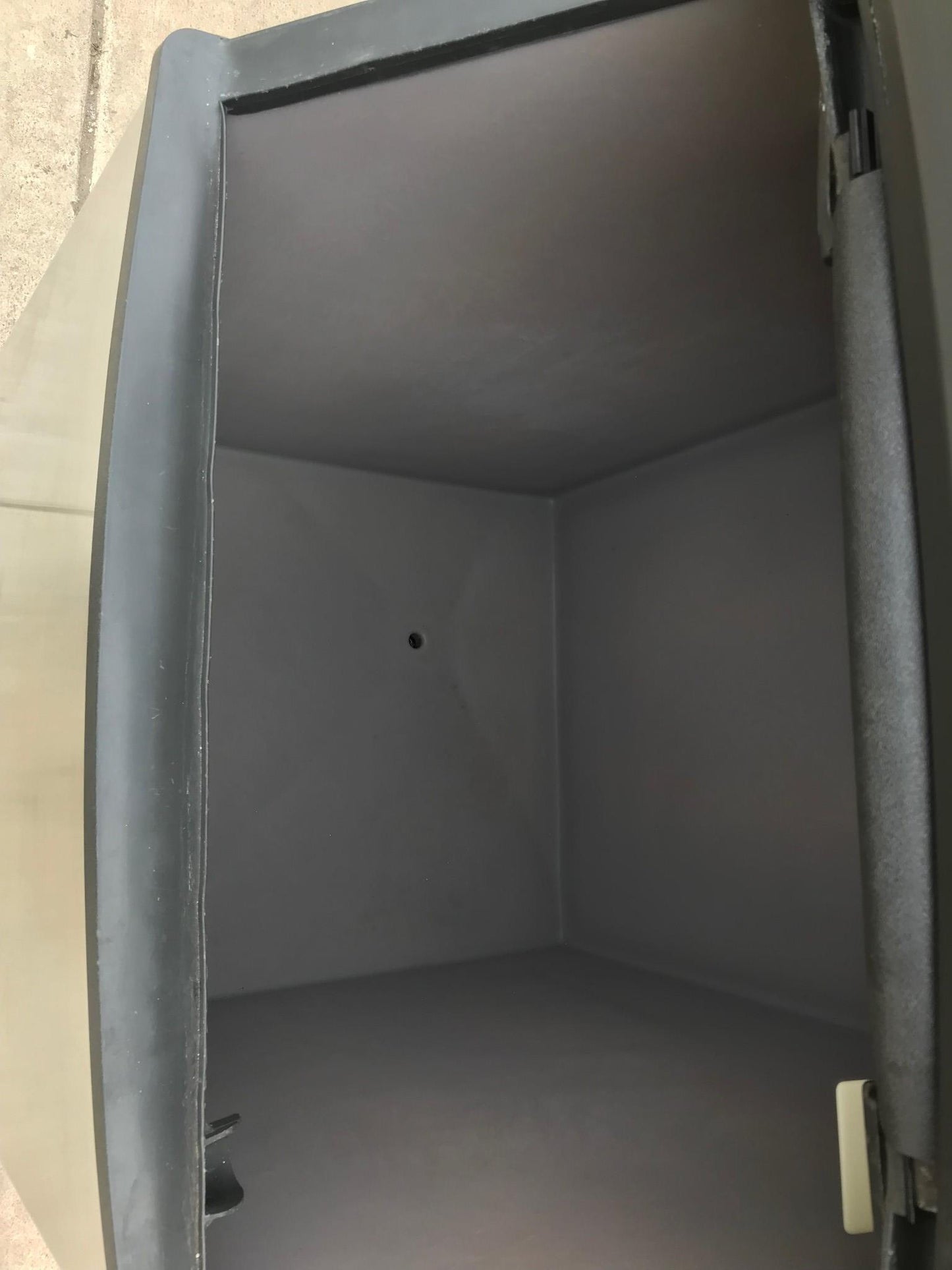 MANITOWOC QY0604A 690lbs/Day HALF DICE AIR COOLED ICE MAKER & S570 BIN FREE SHIP