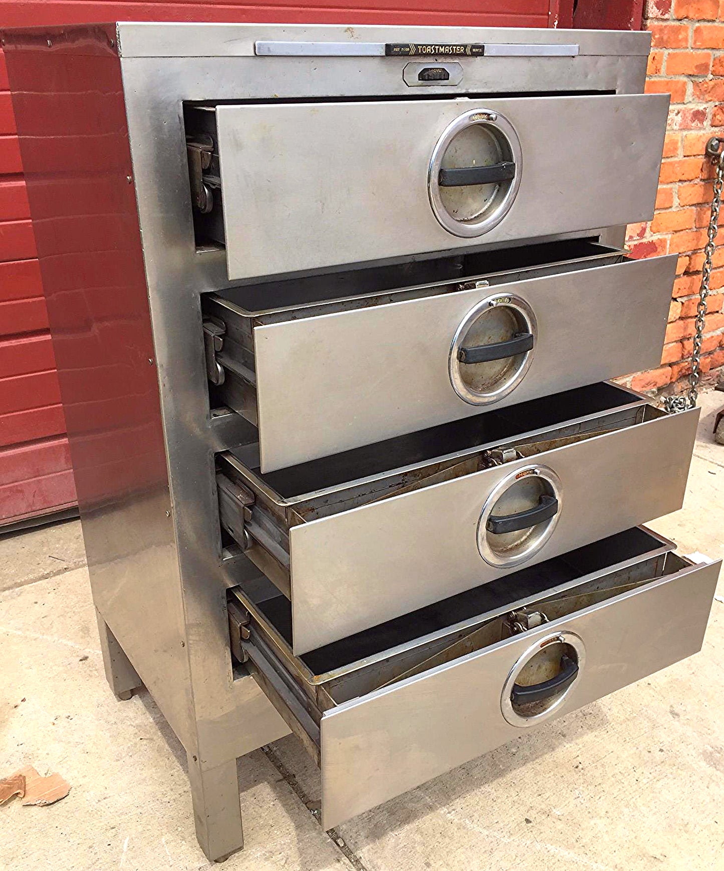 FREE STANDING 4 DRAWER TOASTMASTER HOT FOOD SERVER MODEL 308-4 PERFECT FREESHIP