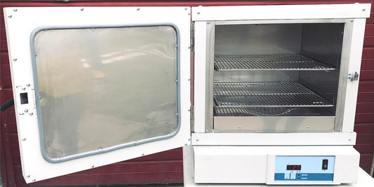 THERMO LINDBERG BLUE M LB30554 OV700G GRAVITY OVEN FURNACE LAB HOSPITAL CLINIC