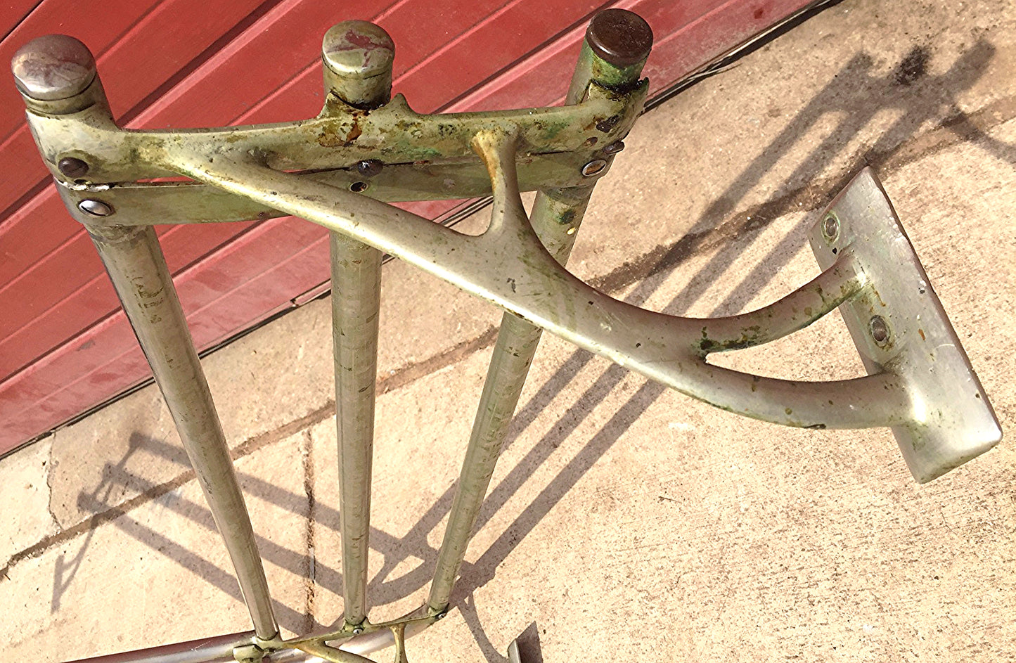 VINTAGE ART NOUVEAU BRASS St STEEL ISLAND INDUSTRIAL URBAN MODERN RACK FREESHIP