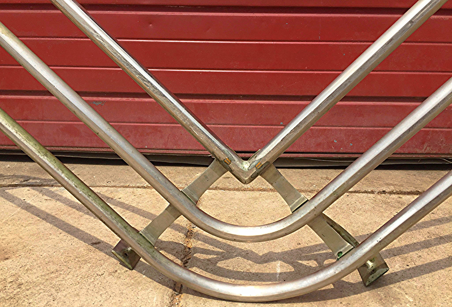 VINTAGE ART NOUVEAU BRASS St STEEL ISLAND INDUSTRIAL URBAN MODERN RACK FREESHIP