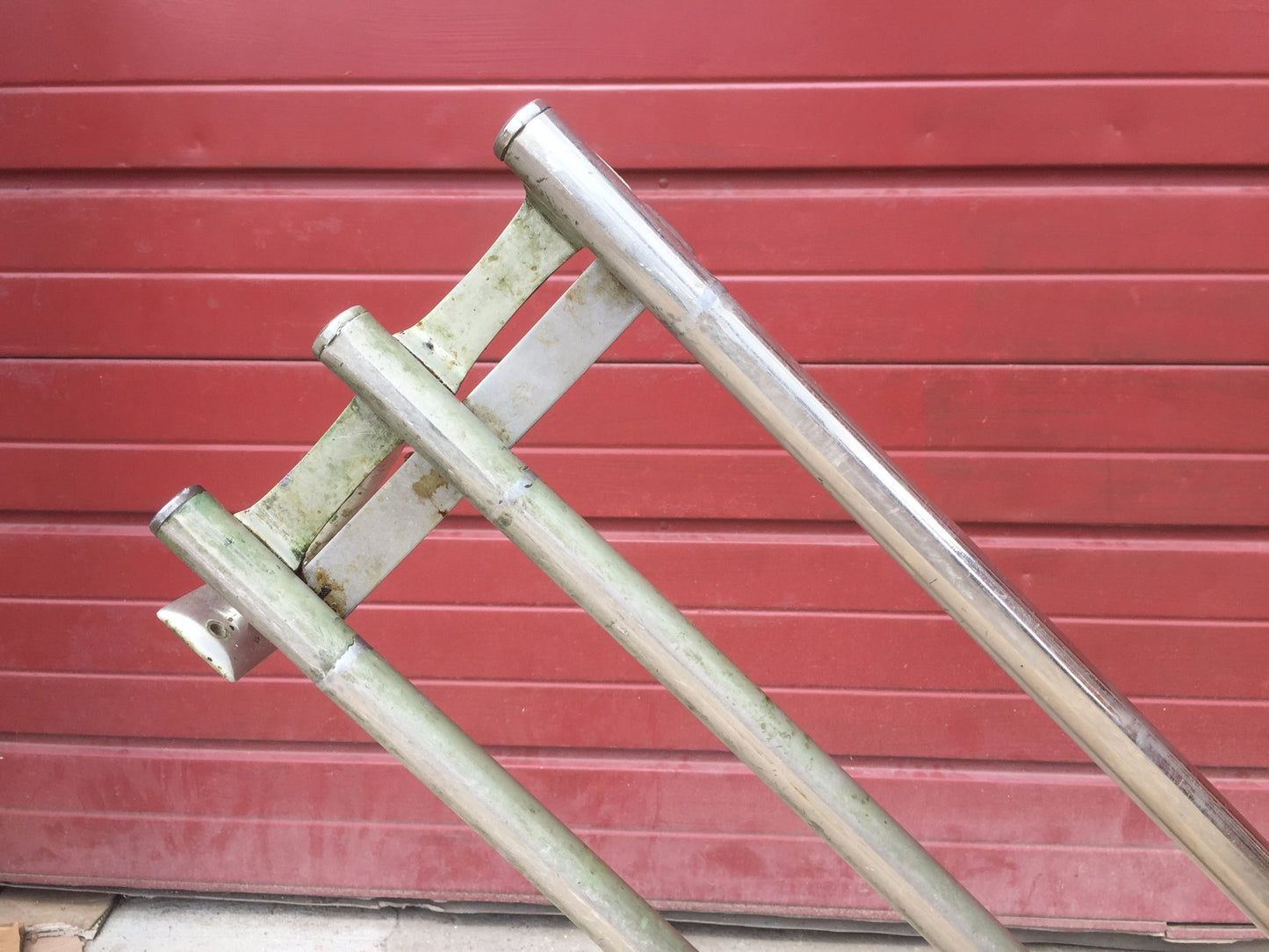 VINTAGE ART NOUVEAU BRASS St STEEL ISLAND INDUSTRIAL URBAN MODERN RACK FREESHIP