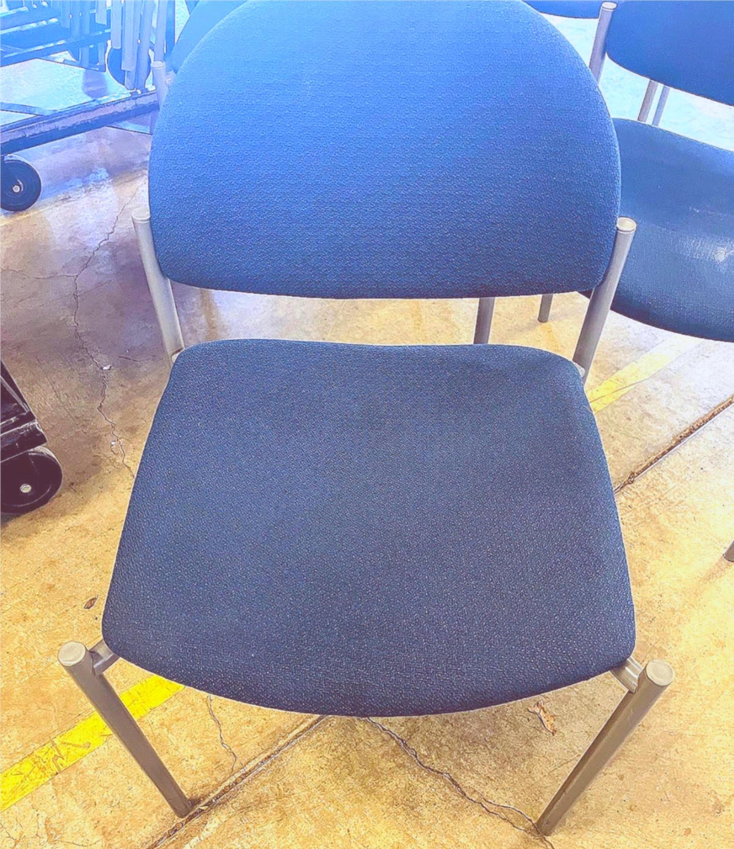 64 UNITS - FOUR RACKS of 16 VERSA KI STACKABLE CHAIRS RACK ON WHEELS FREE SHIP