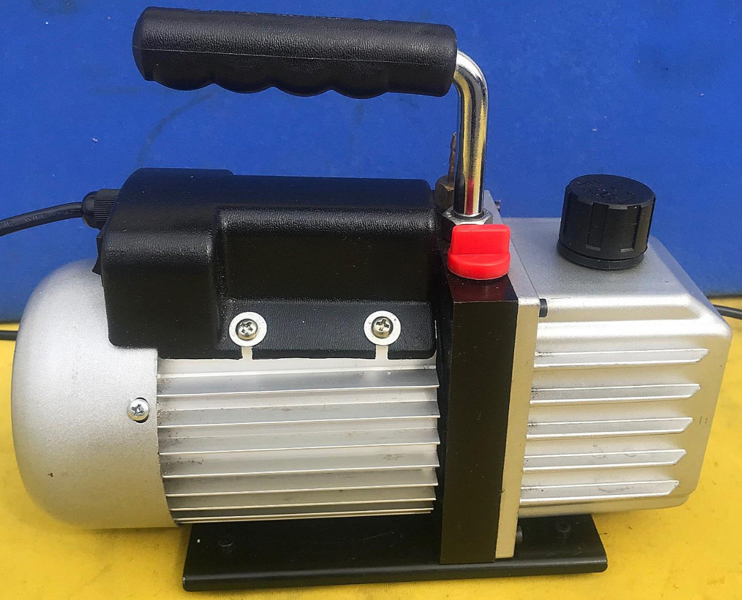 HFS TW-1A 2 CFM SINGLE STAGE ROTARY VANE VACUUM PUMP FREE SHIPPING WATCH VIDEO