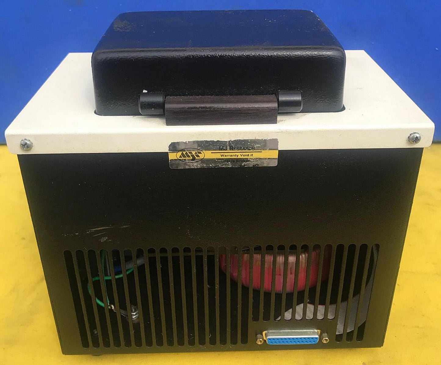 MJ RESEARCH PTC-100 PROGRAM THERMAL CONTROLLER CYCLER 96WELL BONNET WATCH VIDEO