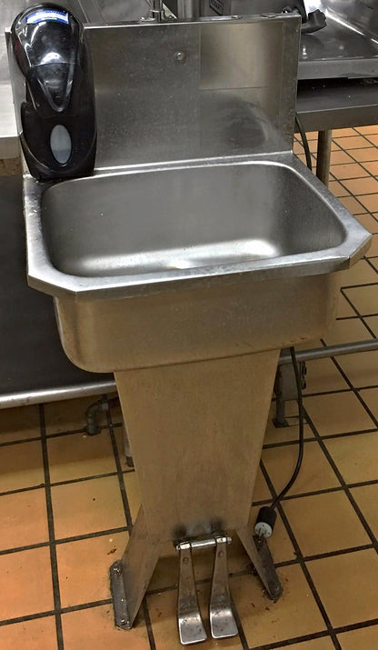 COLUMBIA 501 HANDS FREE HOT COLD FOOT OPERATED KITCHEN RESTAURANT SINK FREE SHIP