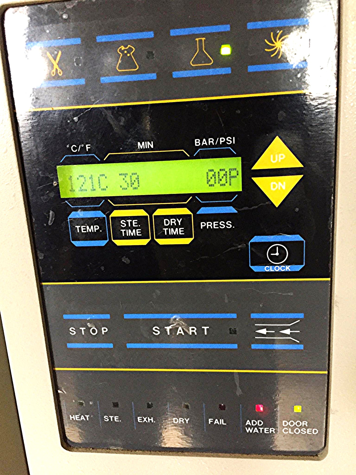 TUTTNAUER 3850E LARGEAUTOMATIC AUTOCLAVE BENCHTOP STERILIZER 65Liter WATCH VIDEO